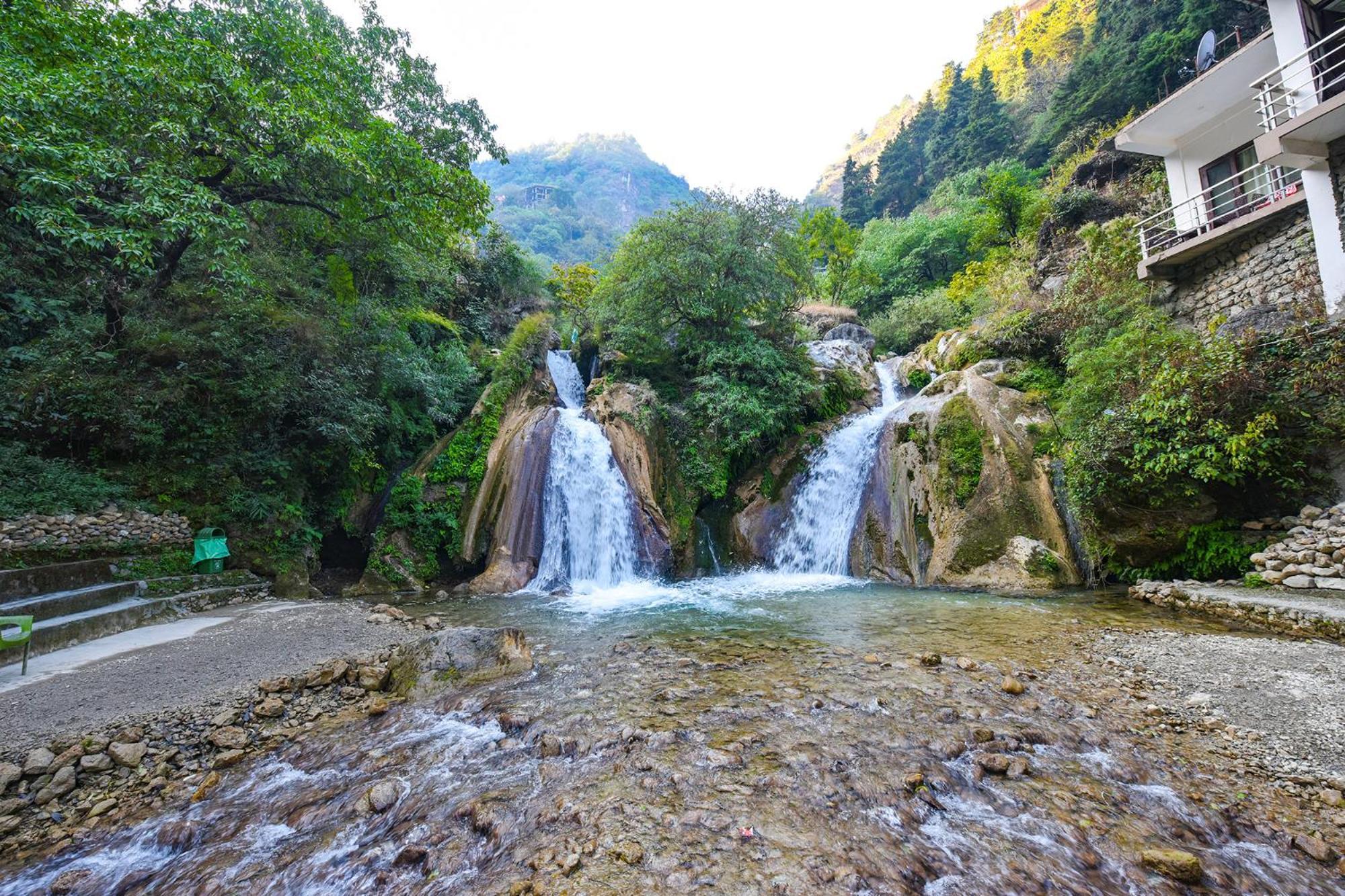 Fabhotel Kempty Lake Resort Mussoorie Buitenkant foto